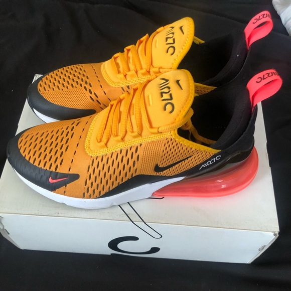 Nike Air Max 270 “Tiger” Size9 9.5/10 condition - Picture 4 of 9